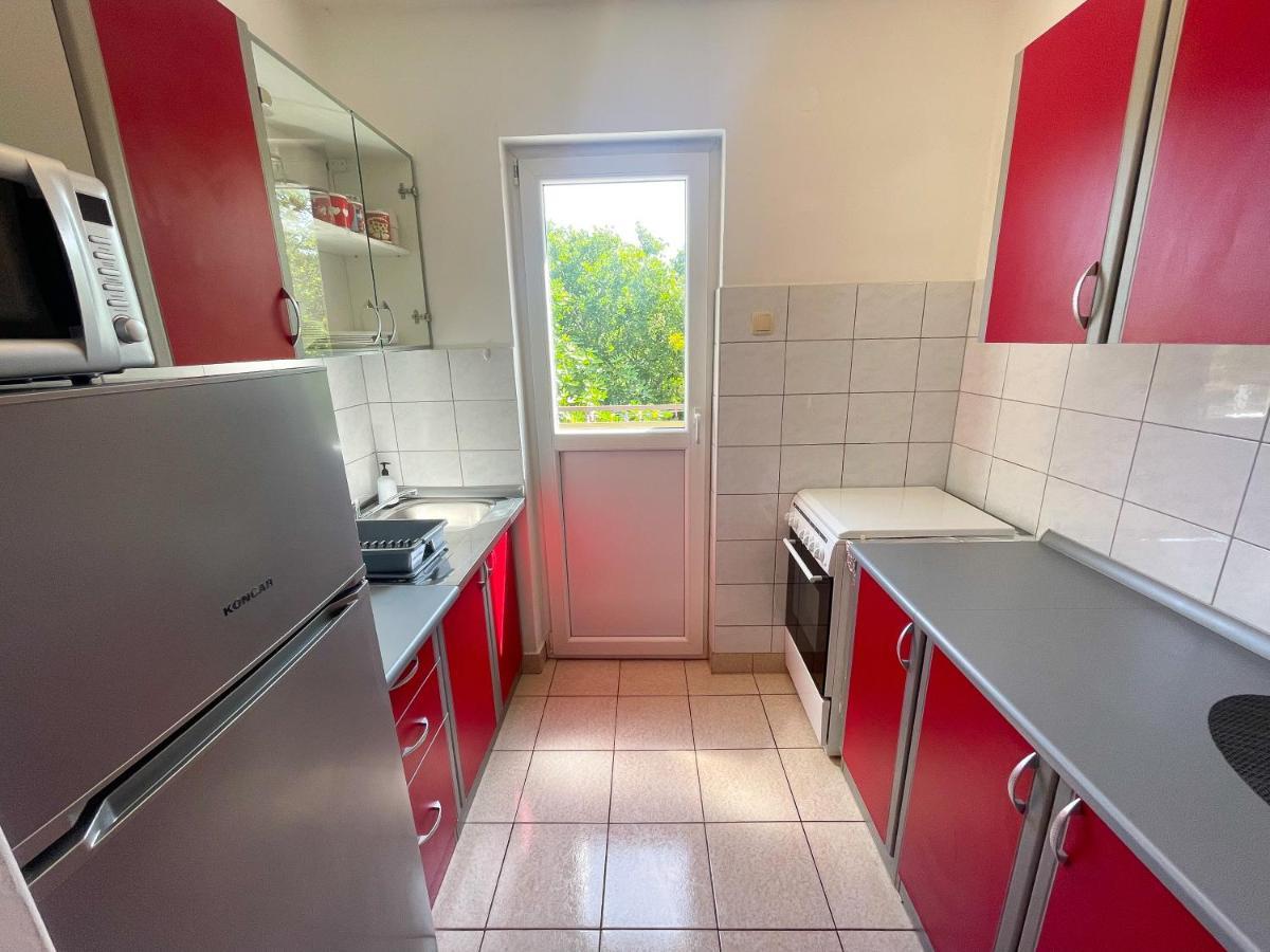 Apartmani Irena Jadranovo Luaran gambar